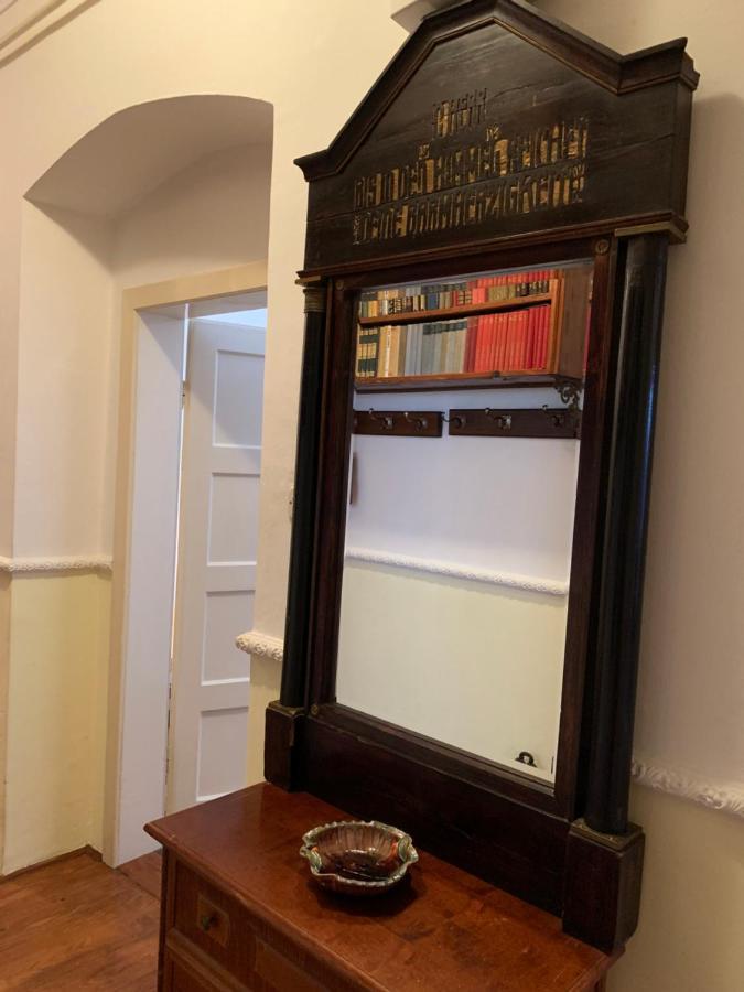 The Marchburg Apartment Maribor Extérieur photo