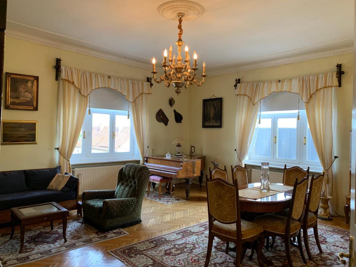 The Marchburg Apartment Maribor Extérieur photo